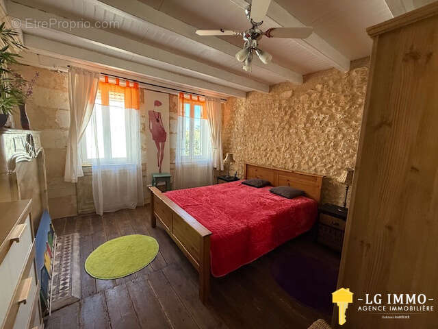 Maison 63 m2, 1 chambre, centre bourg - photo 10