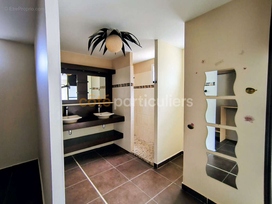 Maison à SAINT-FRANCOIS