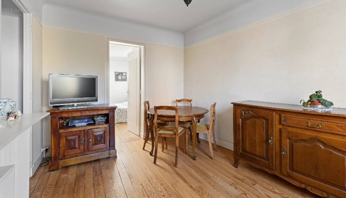 Appartement à GARCHES