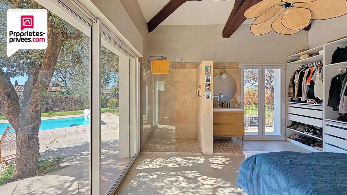 Maison à SAINT-CEZAIRE-SUR-SIAGNE