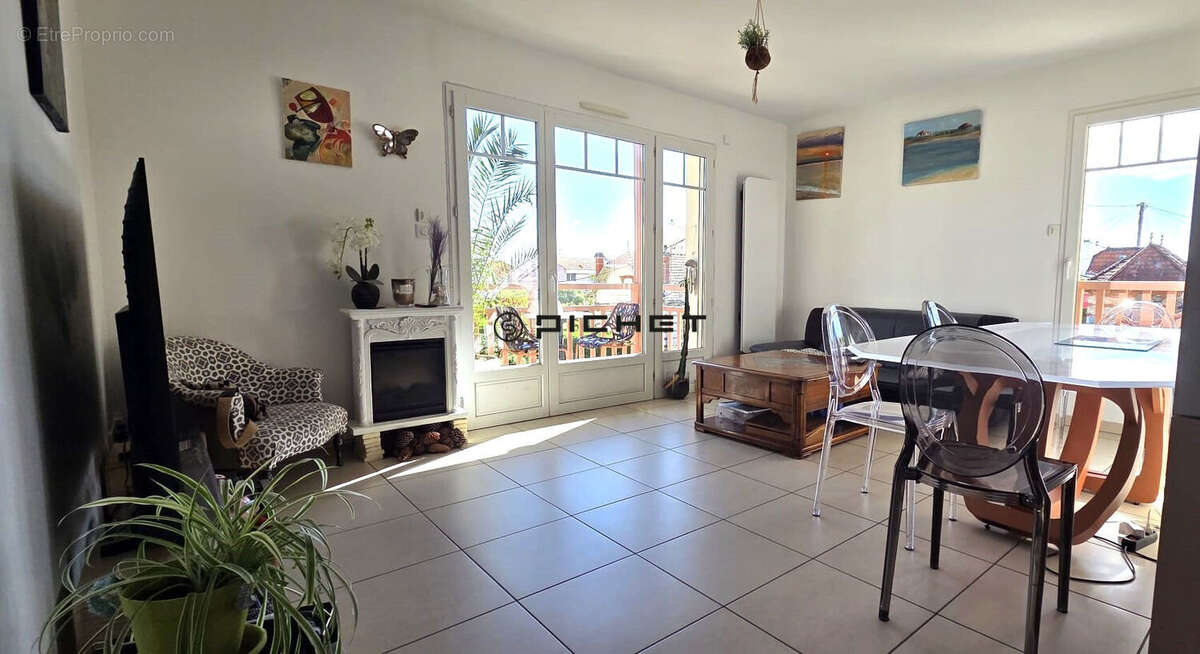 Appartement 57 m² à Arcachon  - photo 2