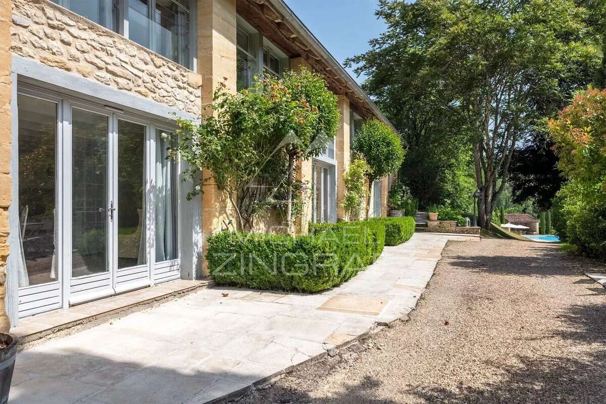 Maison à MAUZENS-ET-MIREMONT