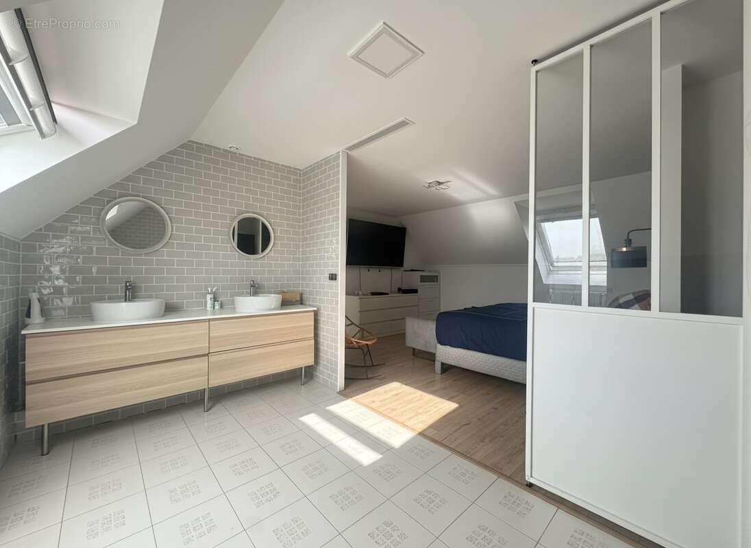 Maison à MAISONS-ALFORT