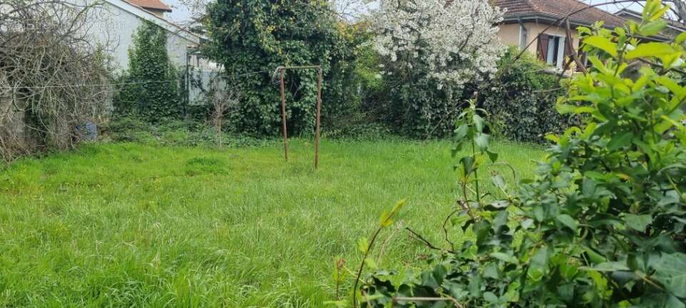 Terrain 451 m² à Venissieux  - photo 2