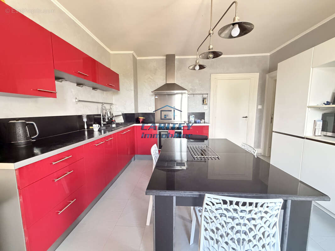 MAISON BOURGEOISE de 150 m2 - 4 chambres - 7627 m2 de terrain - photo 6