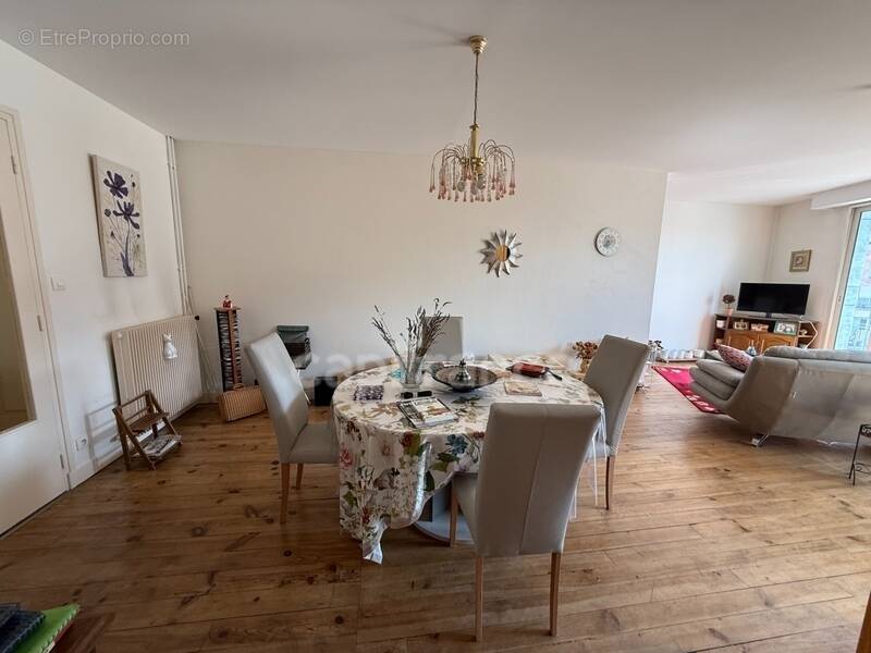 Appartement à LOURDES