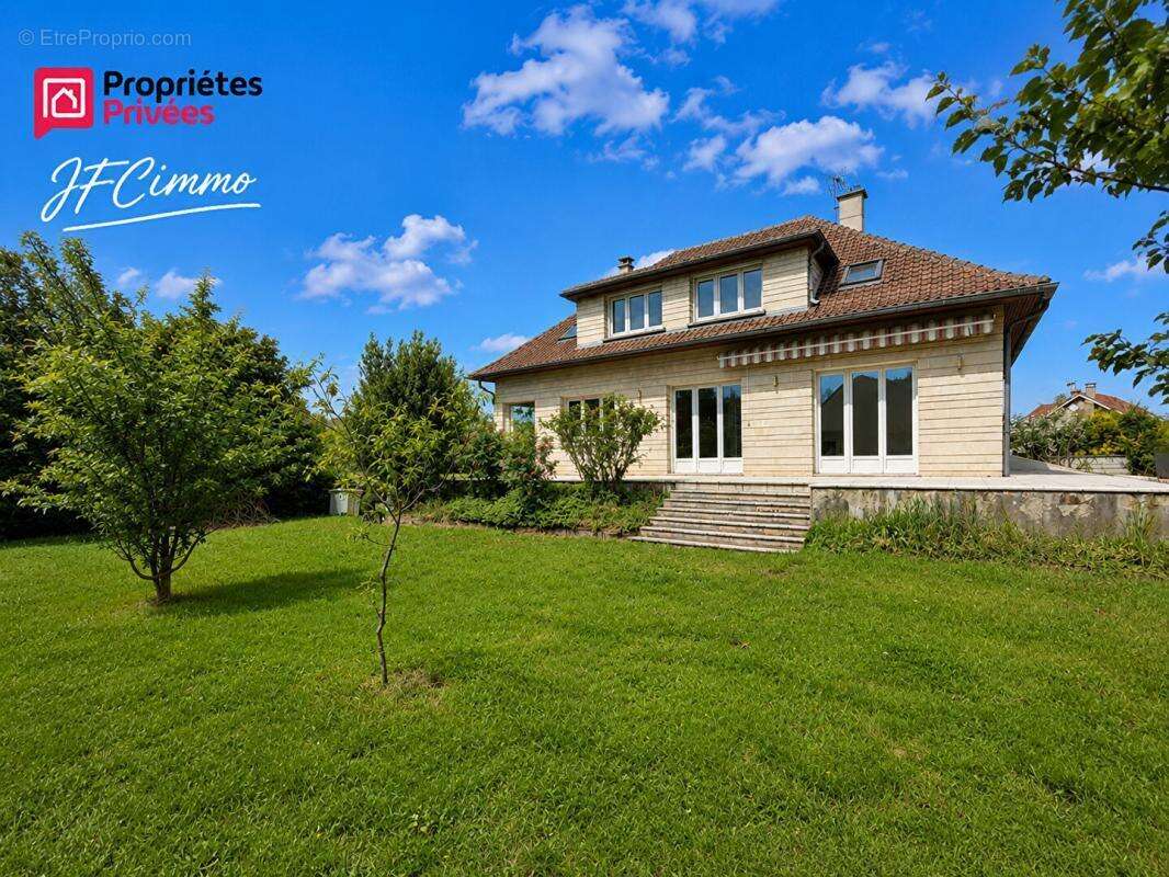 Maison Soissons 240 m2 terrain de 1600m2 - photo 6