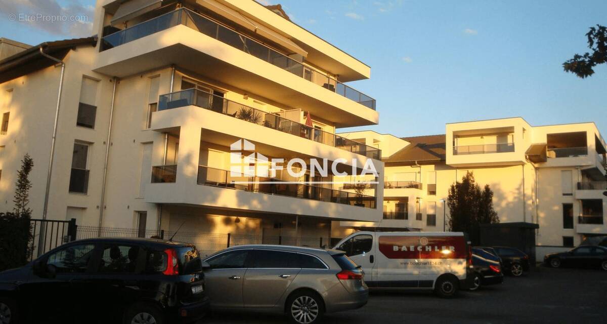 Appartement à DOUVAINE