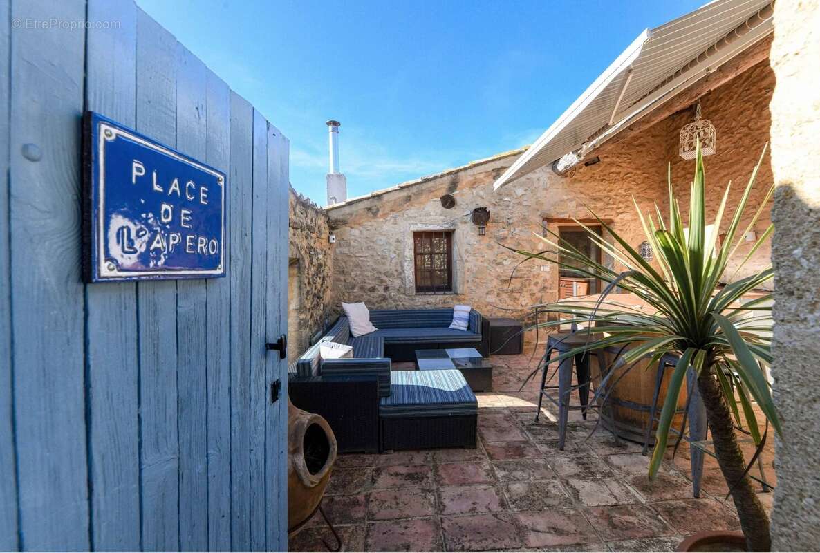 Maison à UZES