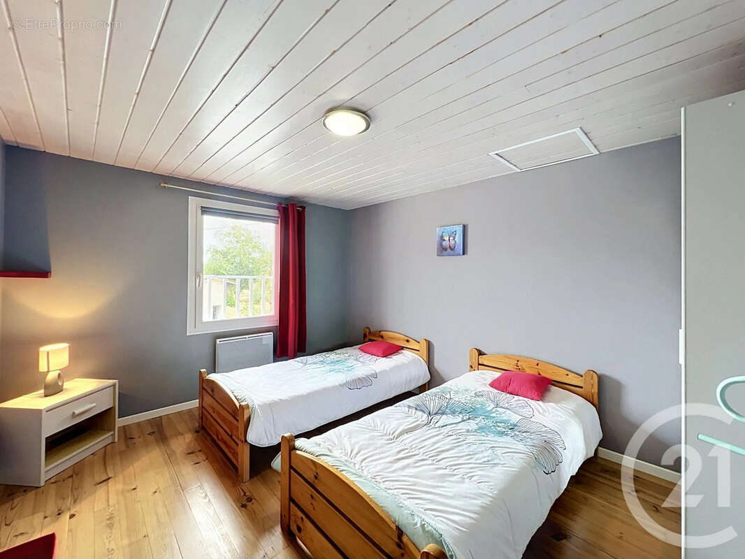 Maison 267 m² à Mirande  - photo 25