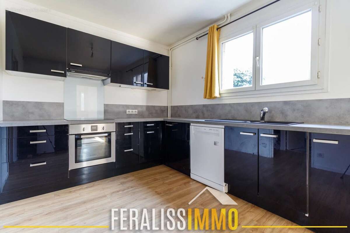 Spacieux F3 au rez de chaussée avec jardin parfaitement ori - photo 8