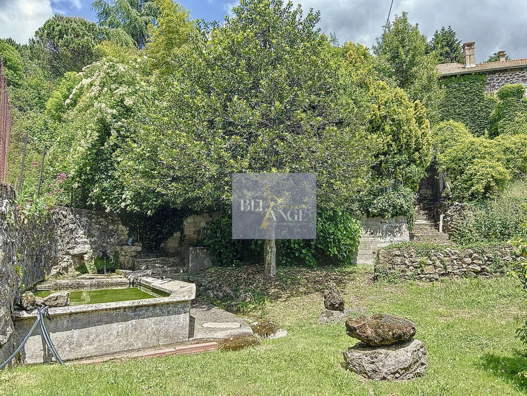 Maison à VALS-LES-BAINS