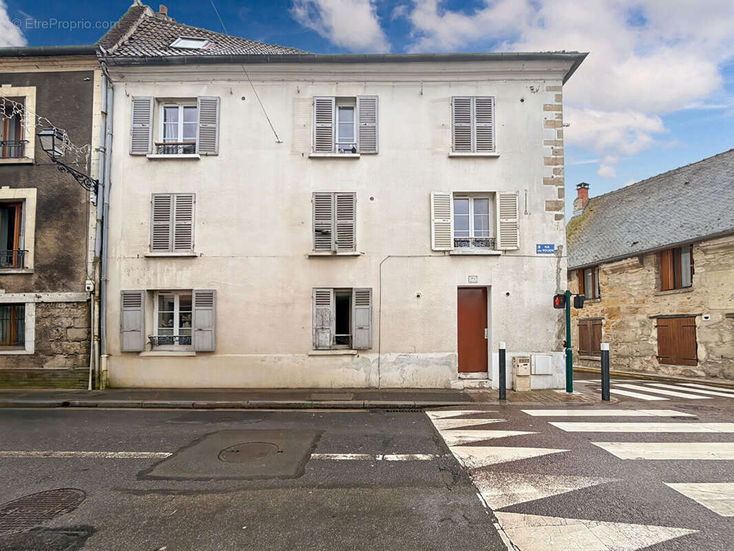 Appartement à PONTOISE