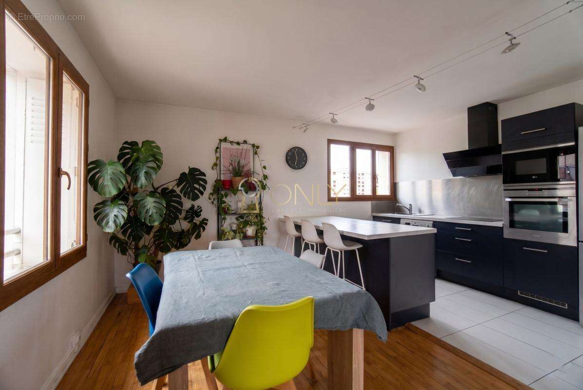 Appartement à VILLEURBANNE