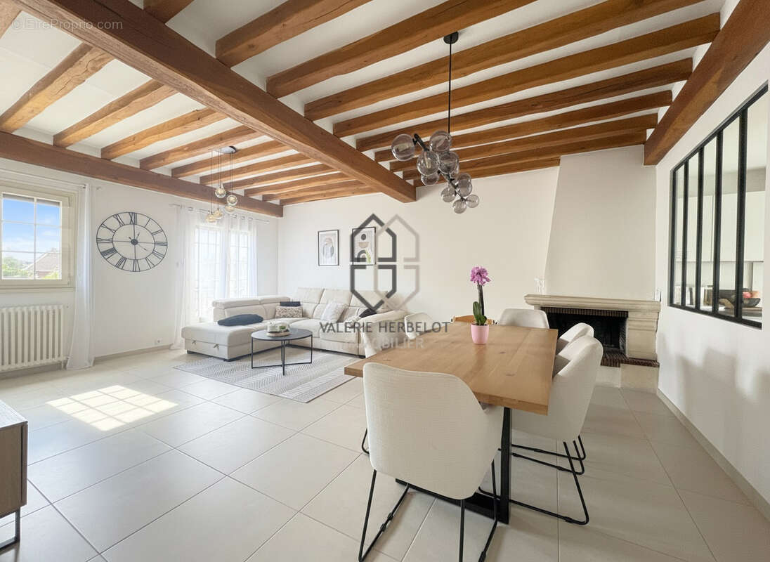 Maison à ORMESSON-SUR-MARNE