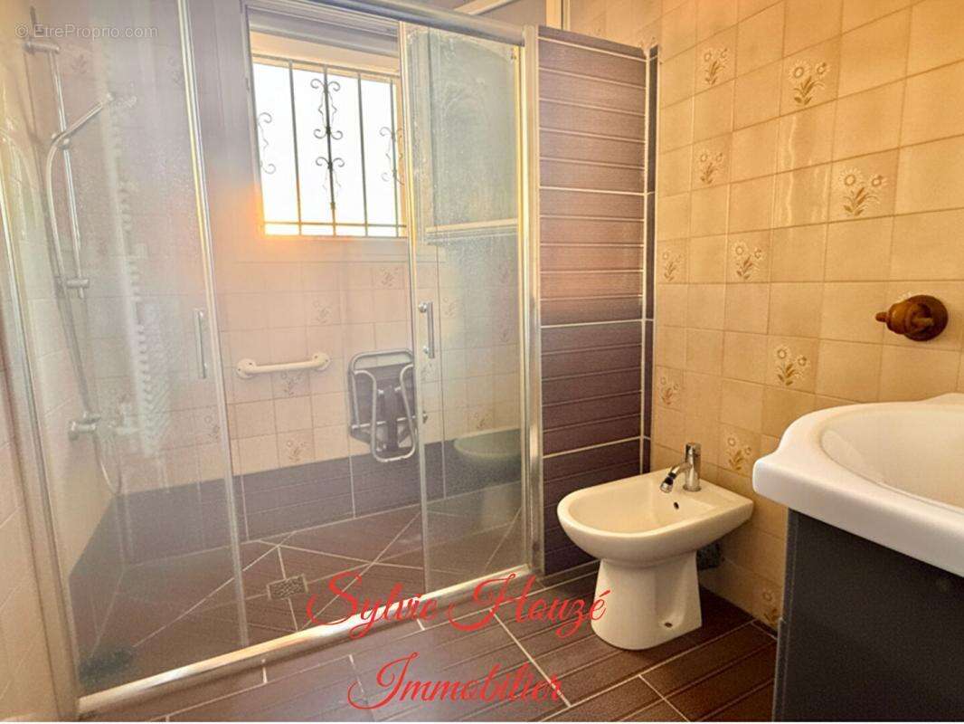 Maison individuelle sur une parcelle de 553 m² Belle opportunité - photo 9