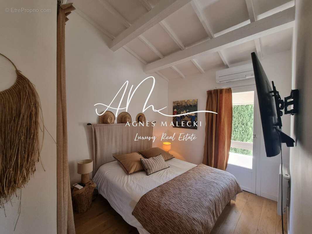 Maison à LA CROIX-VALMER