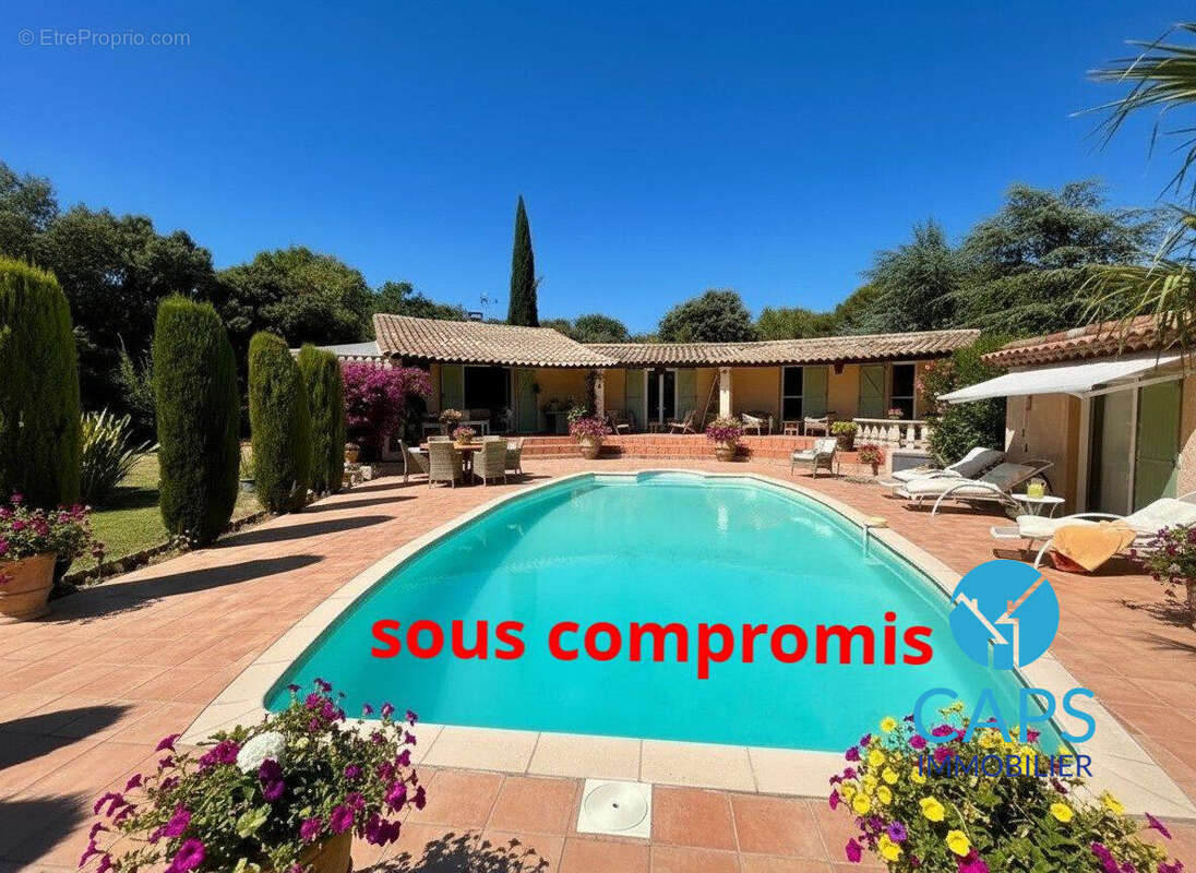 Maison à GARRIGUES-SAINTE-EULALIE