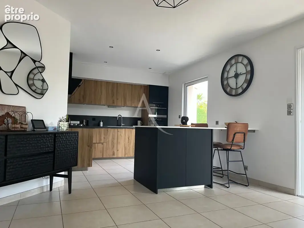 Maison  plain -pied 6 pièces 120 m2 - photo 4