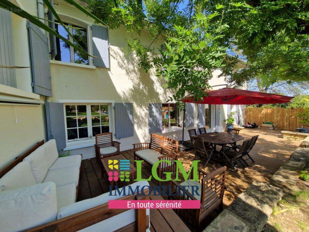 Maison à BOISSET-ET-GAUJAC