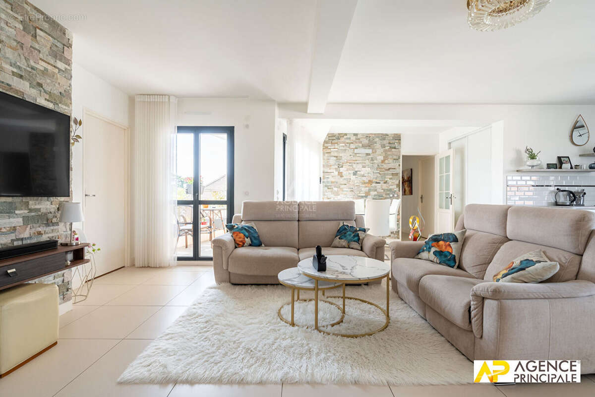 Appartement à MAISONS-LAFFITTE