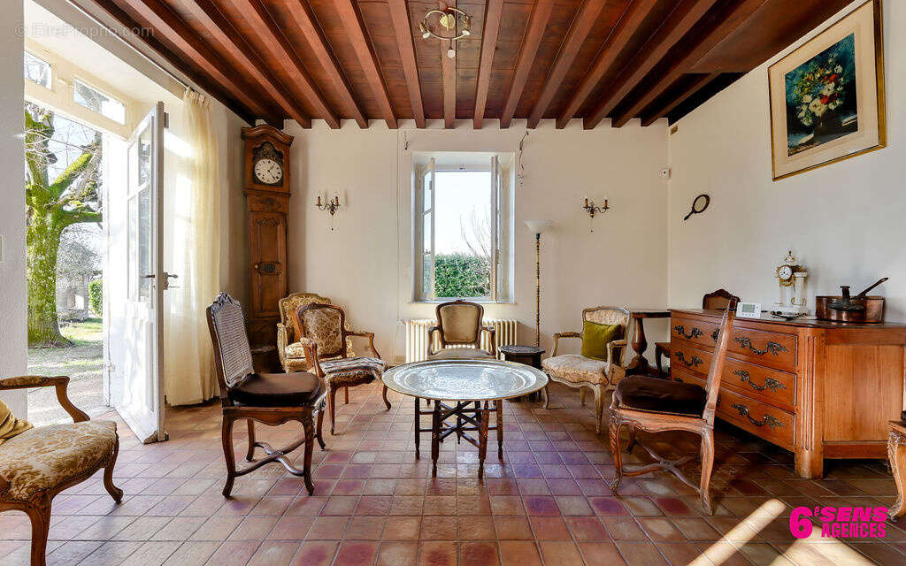 Maison à CHAPONOST