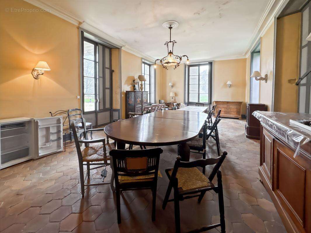 Maison à SAINT-JEAN-FROIDMENTEL