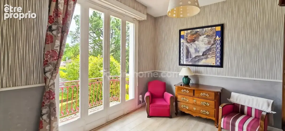 Maison à vendre  pièces PAU (64) Rare– Entre Trespoey et Allées de Morlaàs – 260 m² et 1300M2 de terrain - photo 9