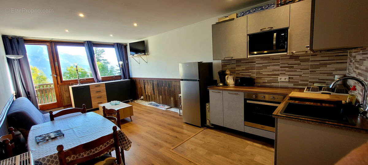 Appartement à SAINT-PONS