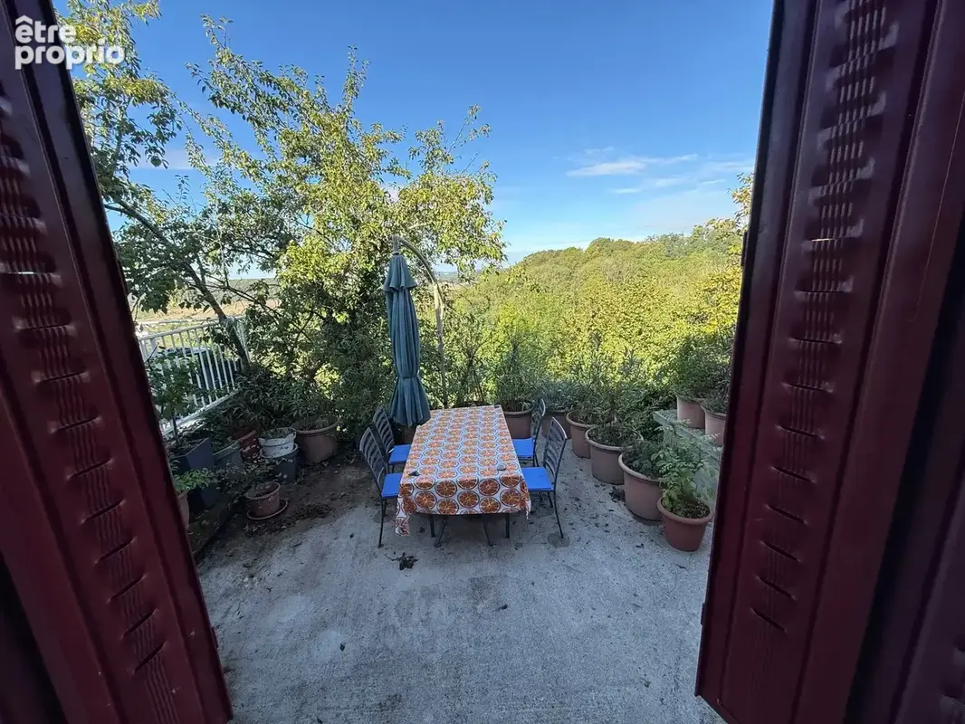 Maison d’artiste pleine de charme caché, dans un beau village viticole - photo 8