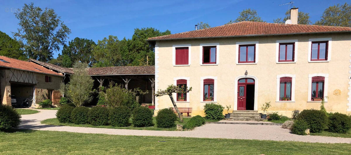 Maison à SIMORRE