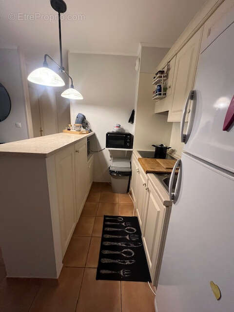 SAUMANE DE VAUCLUSE dans résidence sécurisée, au calme joli appartement T2 avec terrasse. - photo 14
