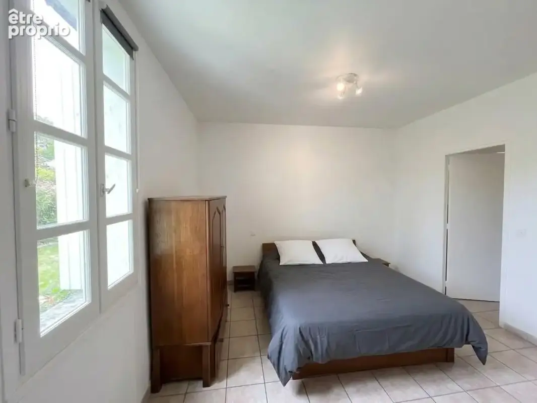 Appartement 4 pièces 48 m² à vendre à Sommieres (30250) - photo 4