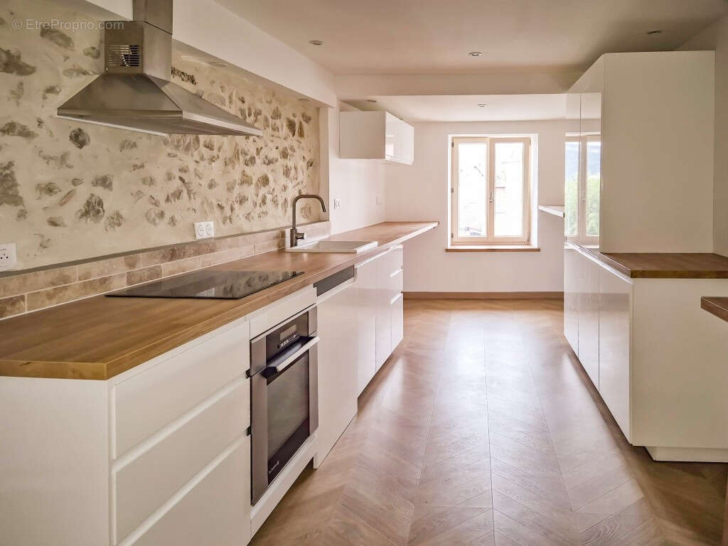 Appartement à BELLEY