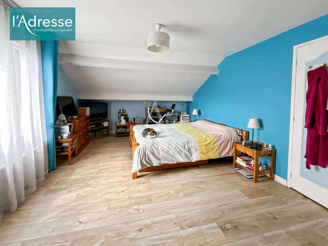 Maison à MEZY-SUR-SEINE