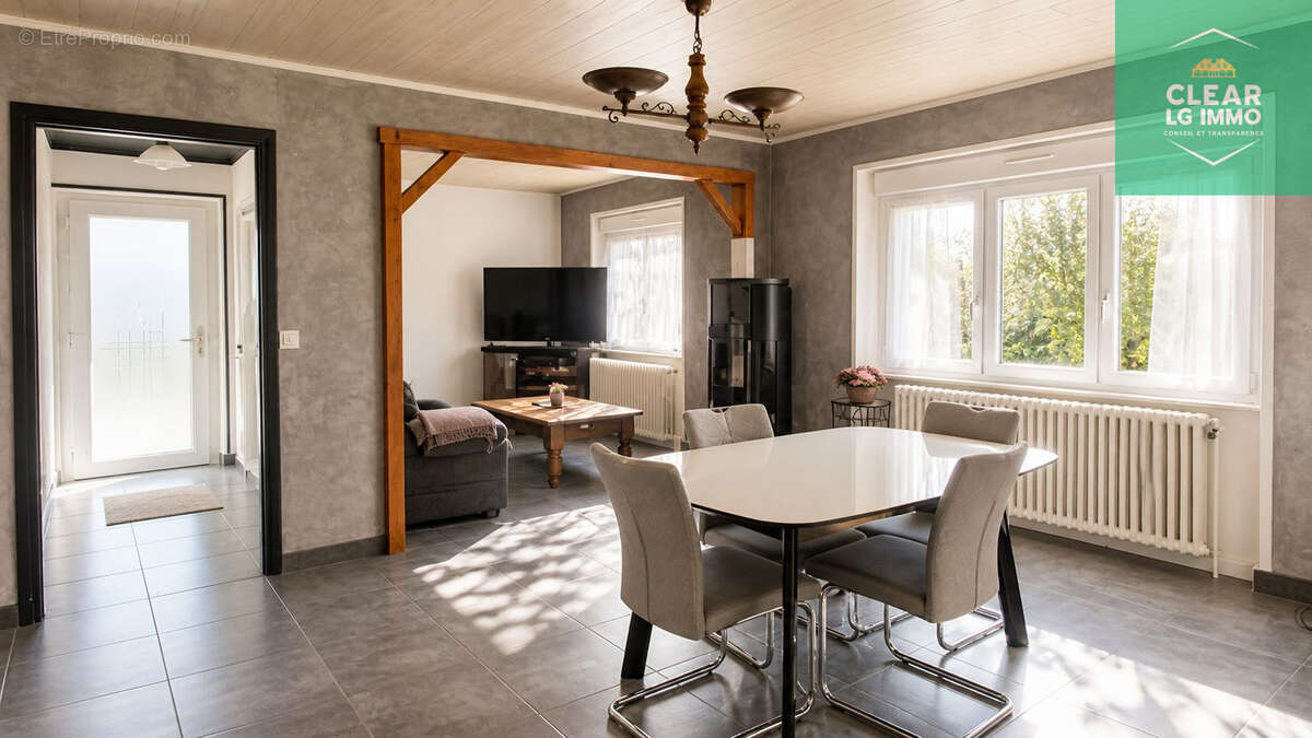 Maison à LONGUYON
