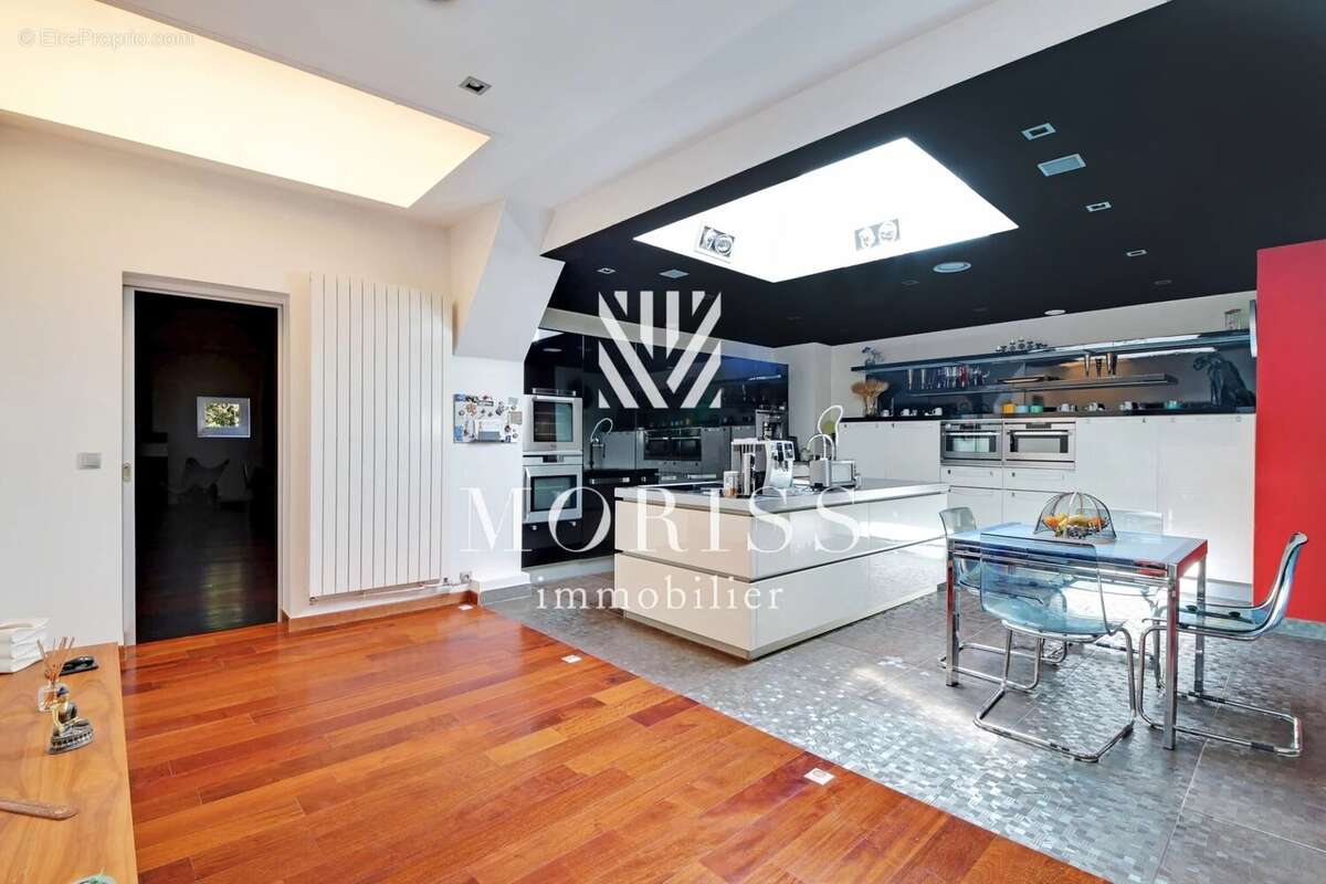 Appartement à NOGENT-SUR-MARNE