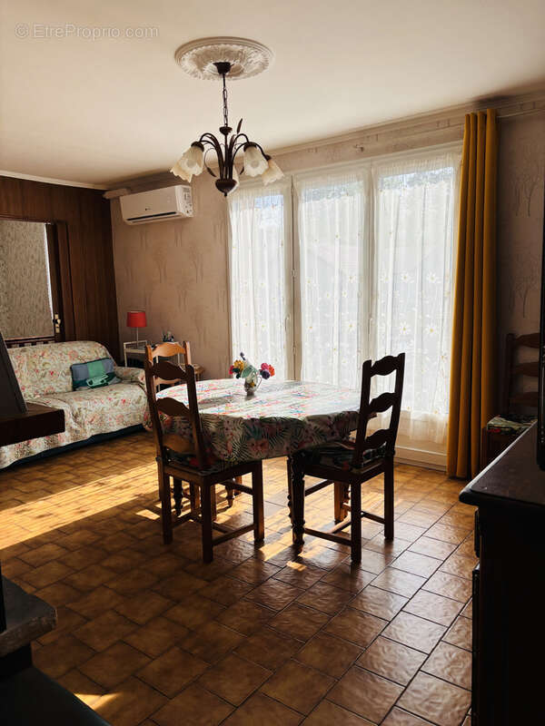 Maison à JONCHERY-SUR-VESLE