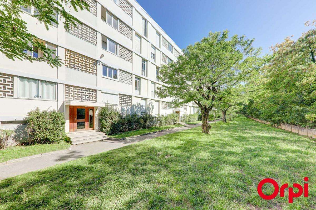 Appartement à VENISSIEUX