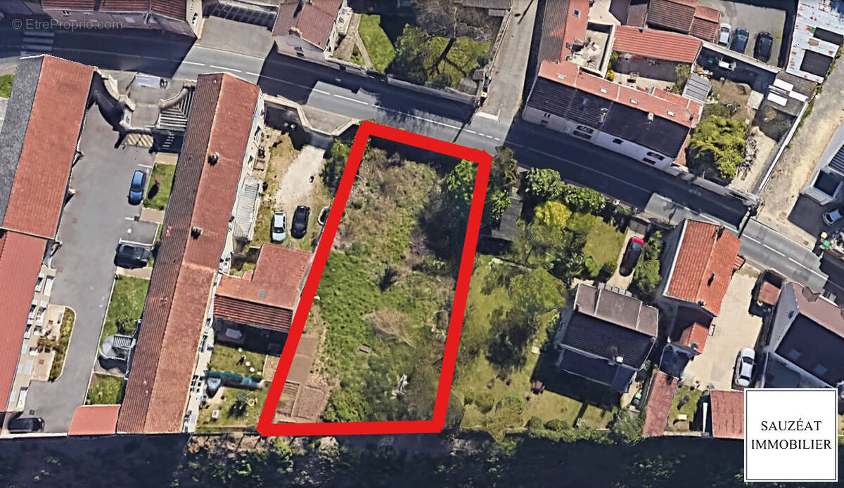 Terrain à BRETIGNY-SUR-ORGE