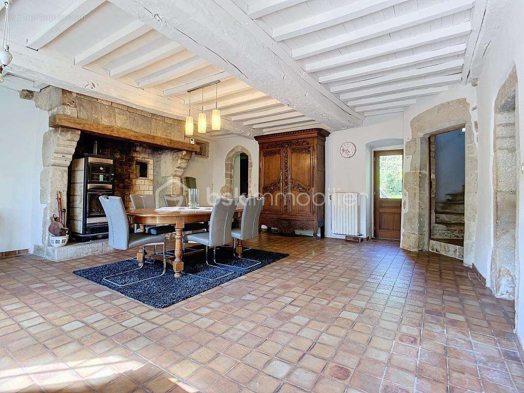 Maison à SORTOSVILLE