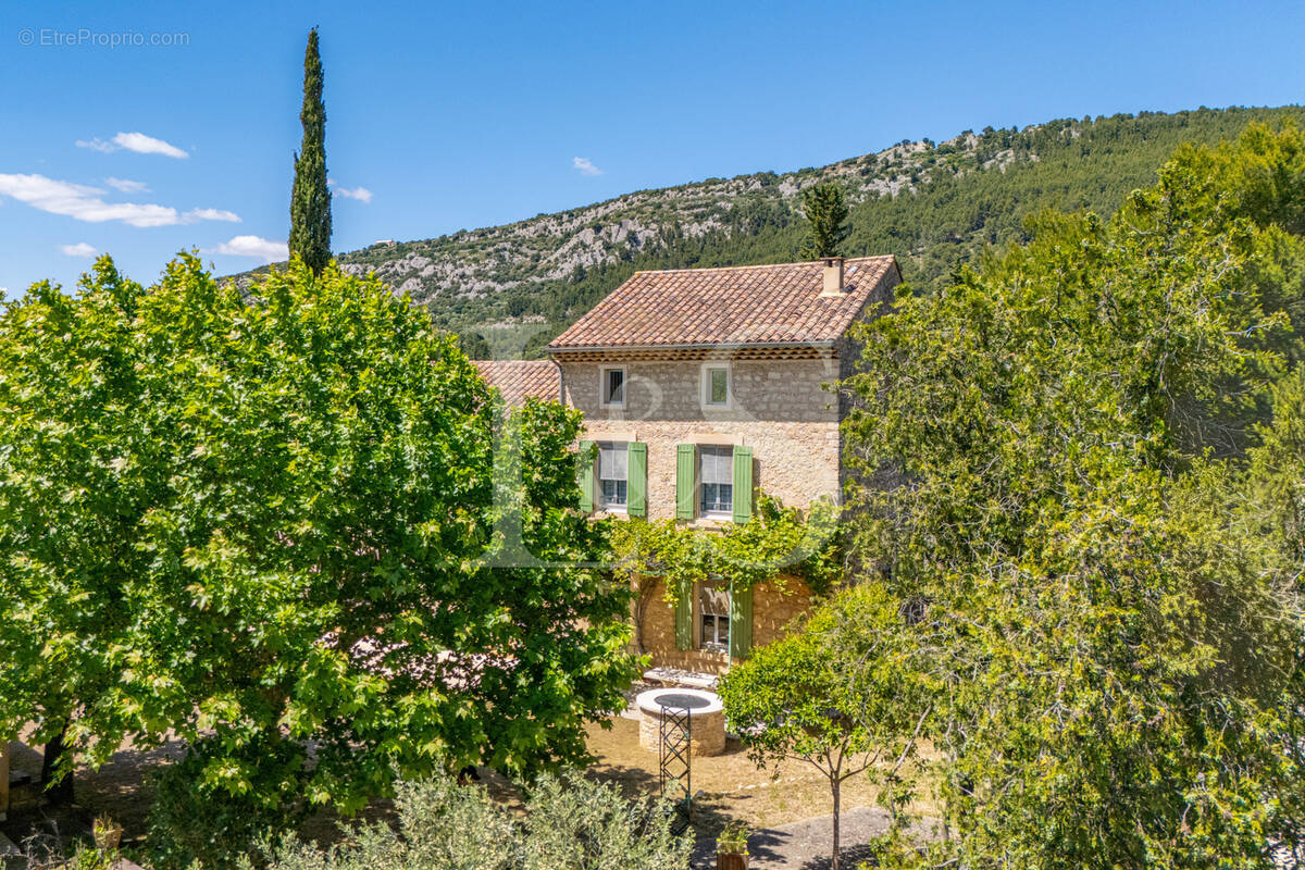 Maison à BEAUMES-DE-VENISE
