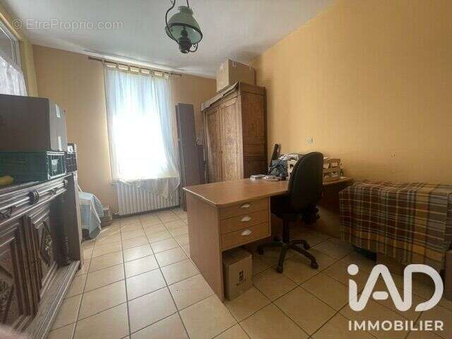 Maison 248 m² à Pars-Les-Romilly  - photo 5