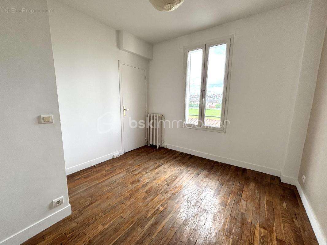 Maison à VIRY-CHATILLON