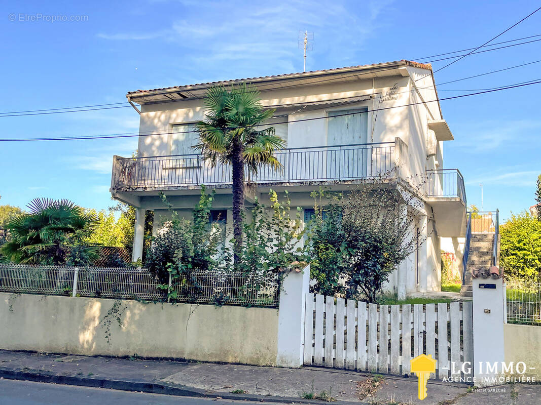 Maison à SAINT-GEORGES-DE-DIDONNE