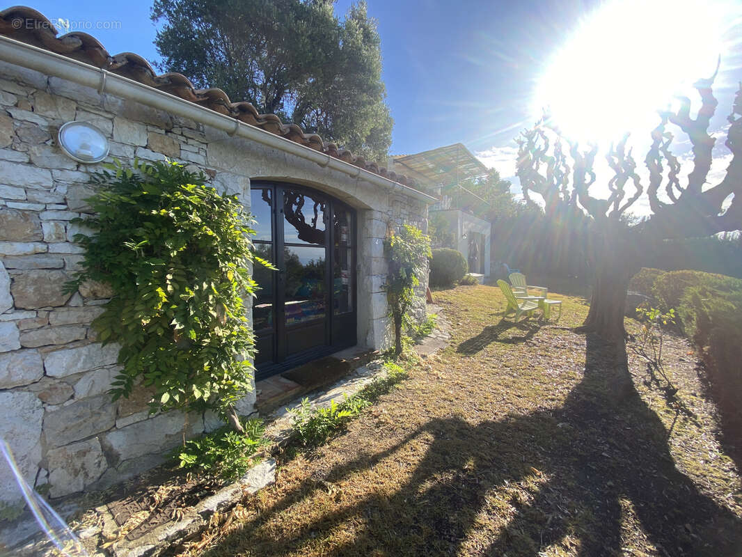 Maison à SAINT-JEANNET