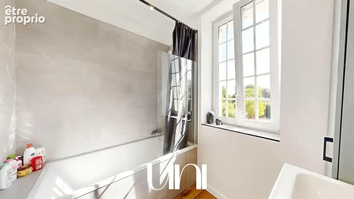Maison 7 pièces de 230m2 avec gîte indépendant - BAYEUX - photo 12