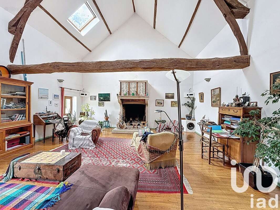 Photo 3 - Maison à JUZIERS