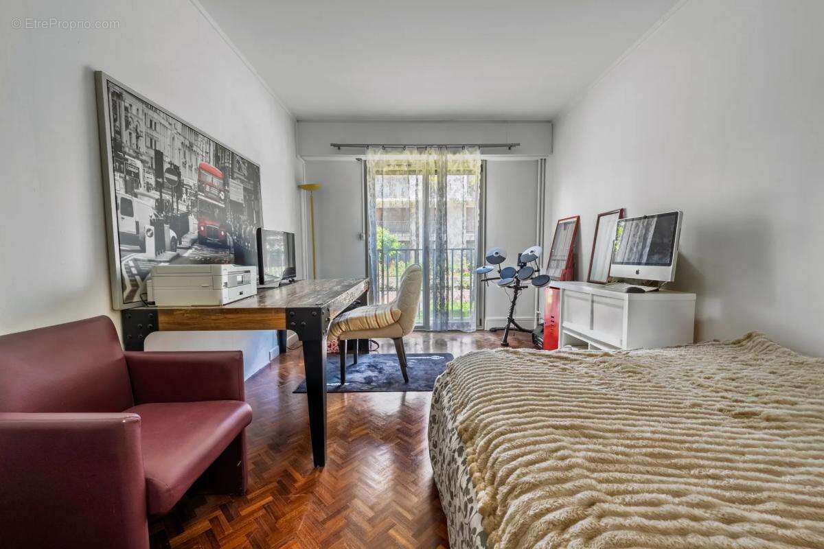 Appartement à VERSAILLES