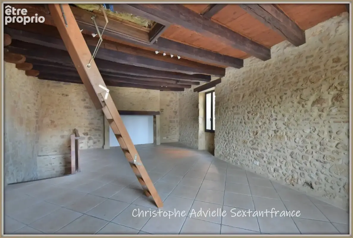 Au coeur de Belves, immeuble avec commerce au RDC, appartement à l'étage, cave et grenier - photo 8